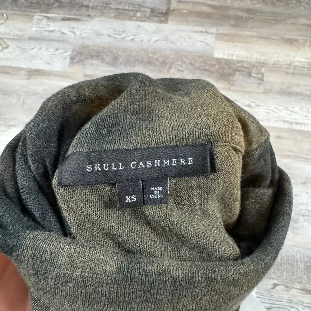 Skull Cashmere Olive Distressed Turtleneck Skull Sweater Size XS